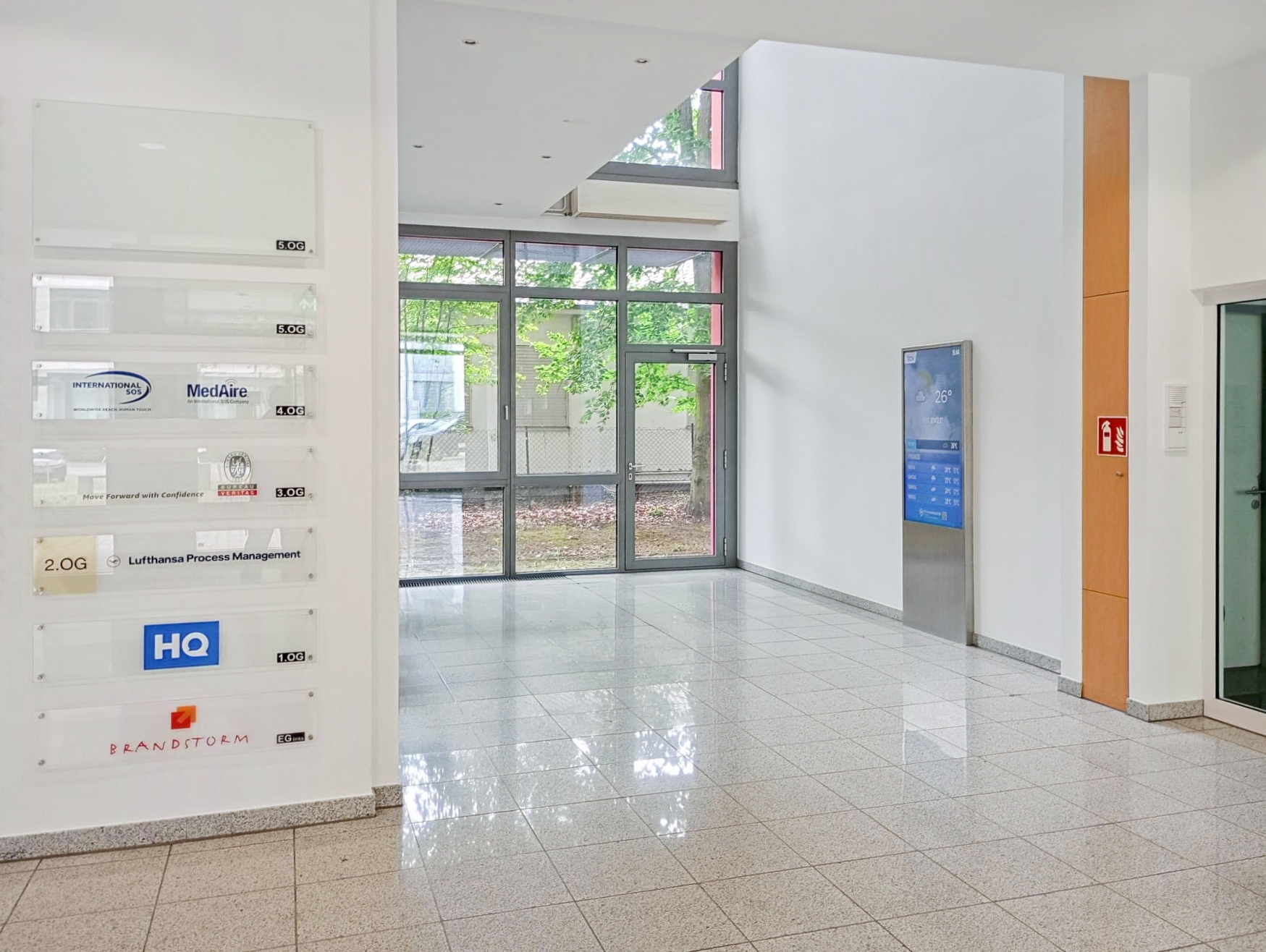 Coworking Space: All-inclusive-Zugang zu [Arbeitsplätzen, virtuellen Büros und Besprechungsräumen] in HQ Dornhoffstrasse