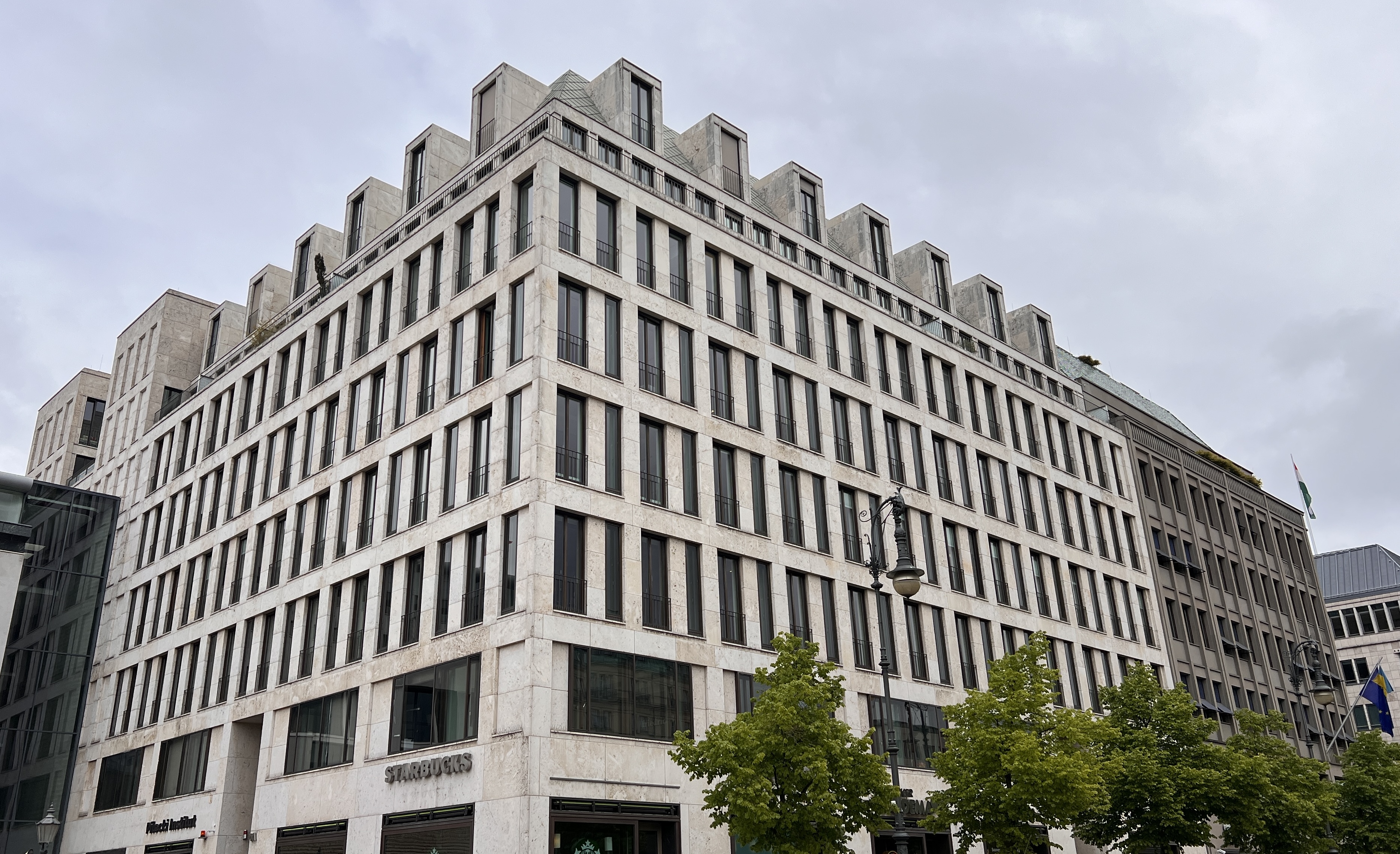 Coworking spaces - Berlin - Entdecken Sie die vielen Möglichkeiten, um in Regus Am Brandenburger Tor auf Ihre Art zu arbeiten