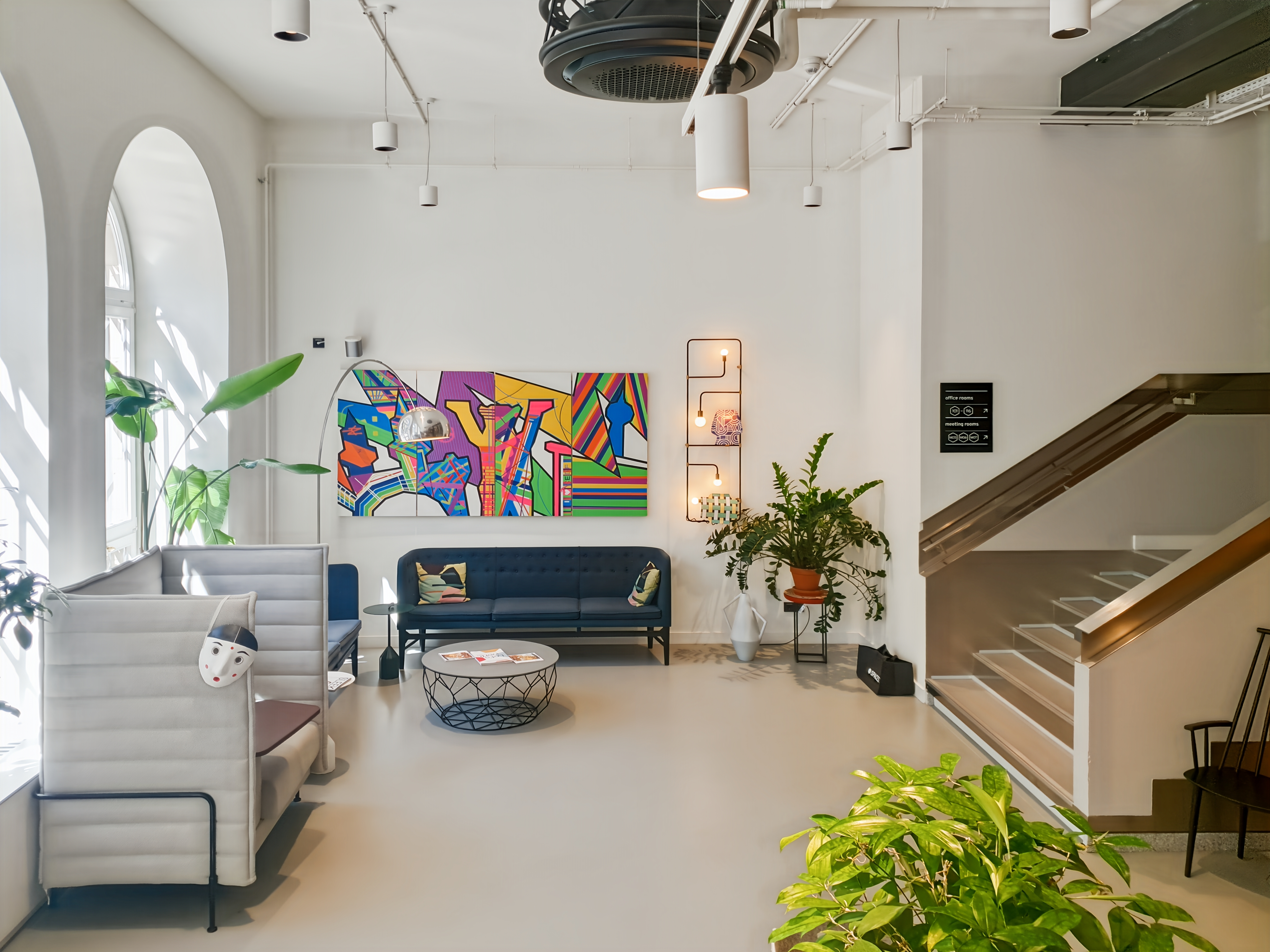 Coworking Space: All-inclusive-Zugang zu [Arbeitsplätzen, virtuellen Büros und Besprechungsräumen] in Spaces Gendarmenmarkt