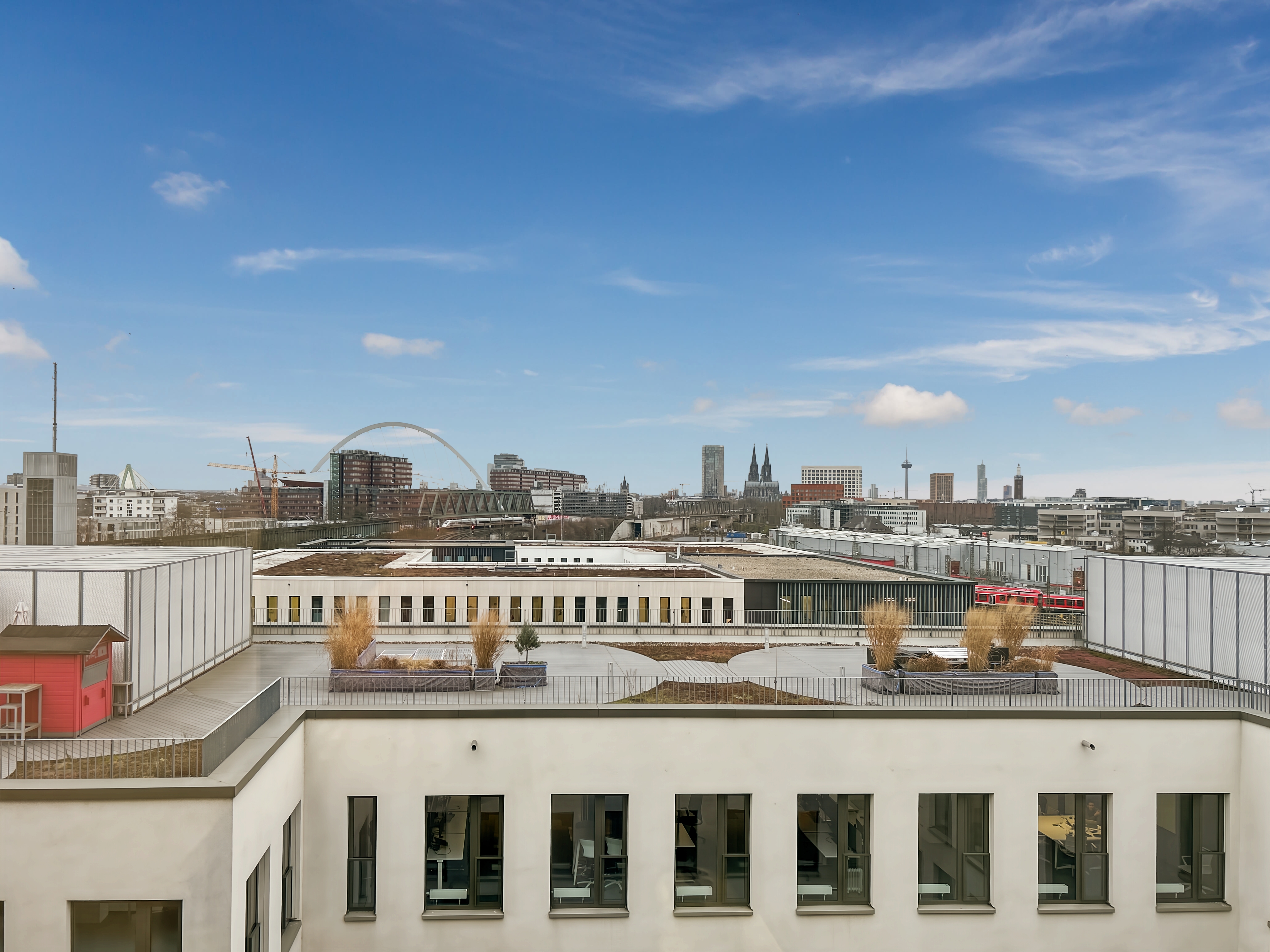 Coworking Spaces - Köln - Meetings, Arbeit und Zusammenarbeit in unseren professionellen Business Center in Regus Deutz Cubus