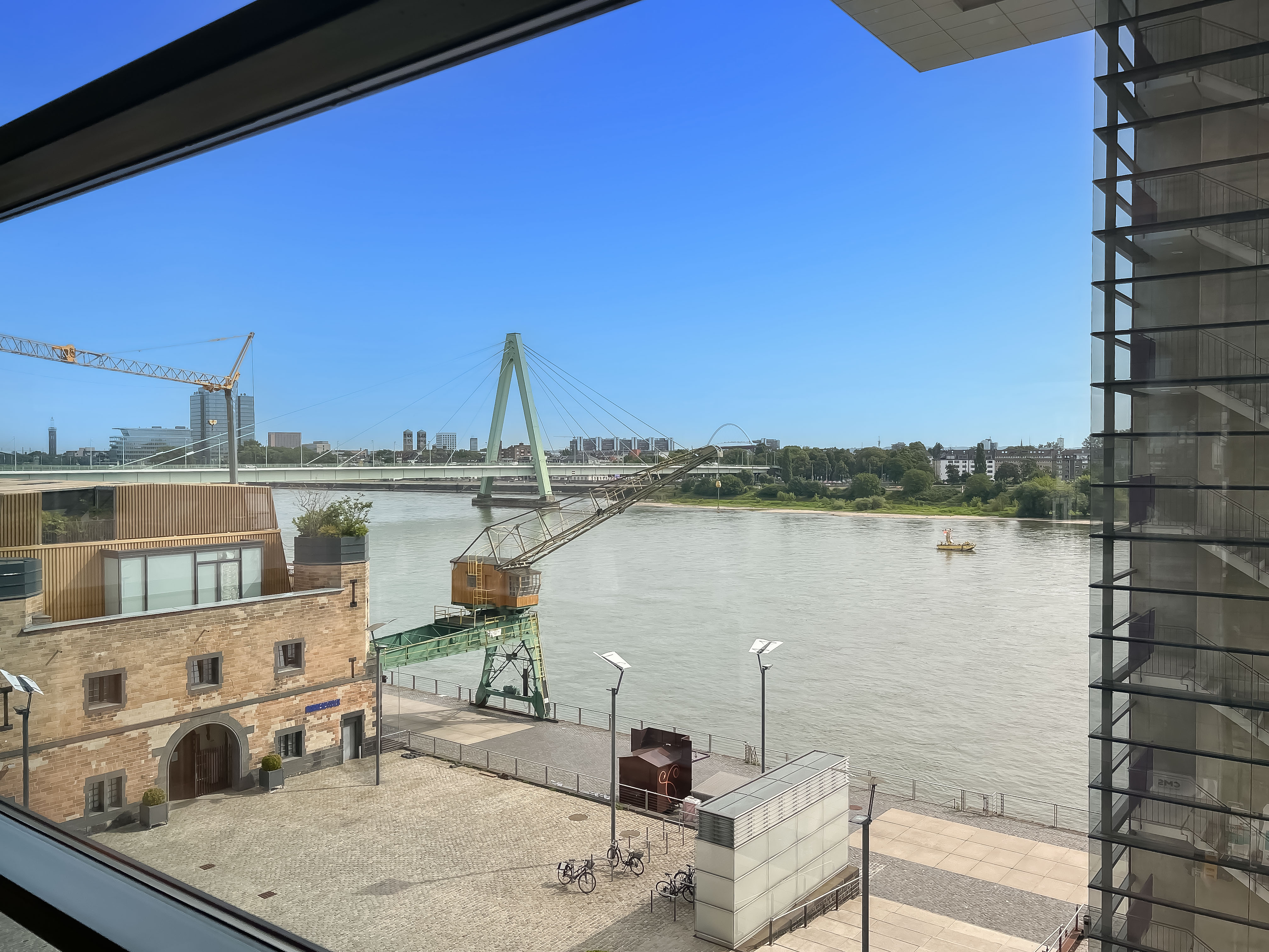 Coworking Spaces - Köln - Meetings, Arbeit und Zusammenarbeit in unseren professionellen Business Center in Regus Kranhaus 1