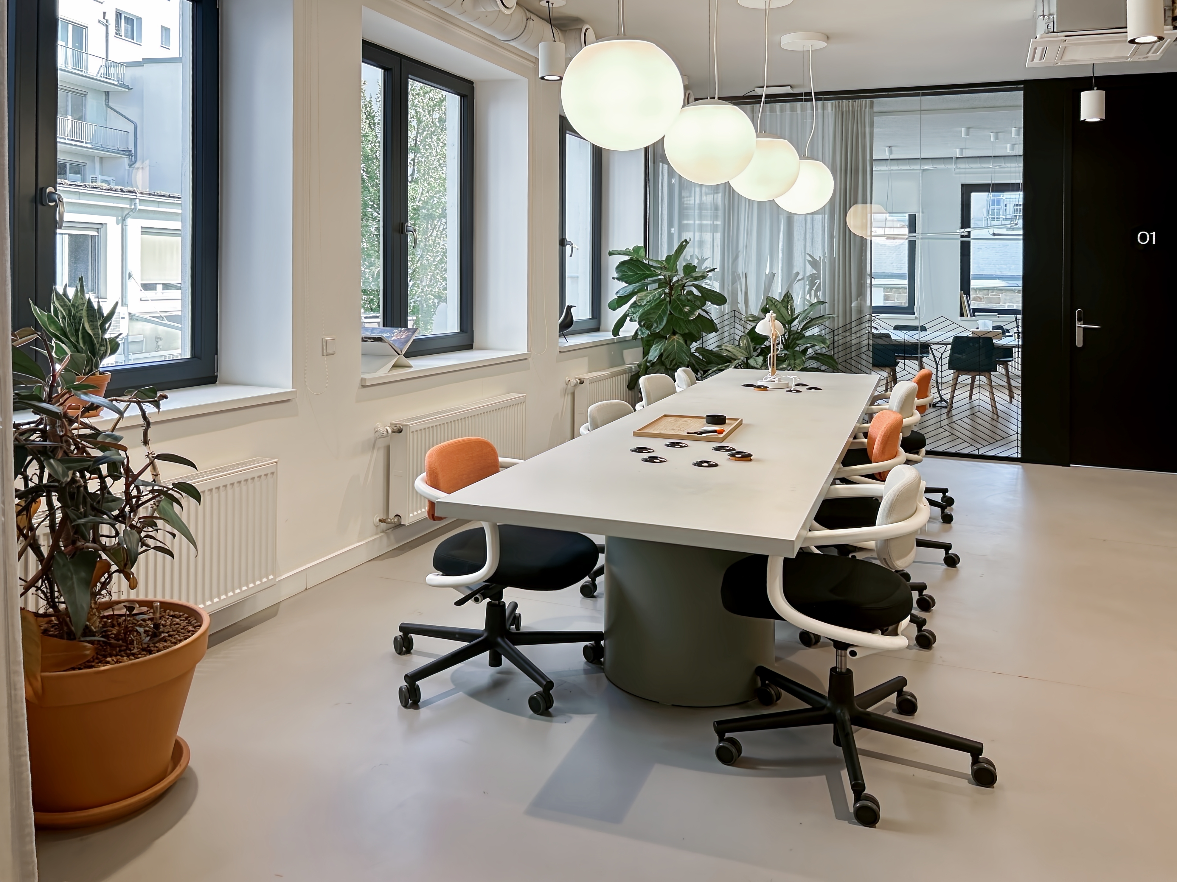 Coworking Space: Meetings, Arbeit und Zusammenarbeit in unseren professionellen Business Center in Spaces Breite Strasse