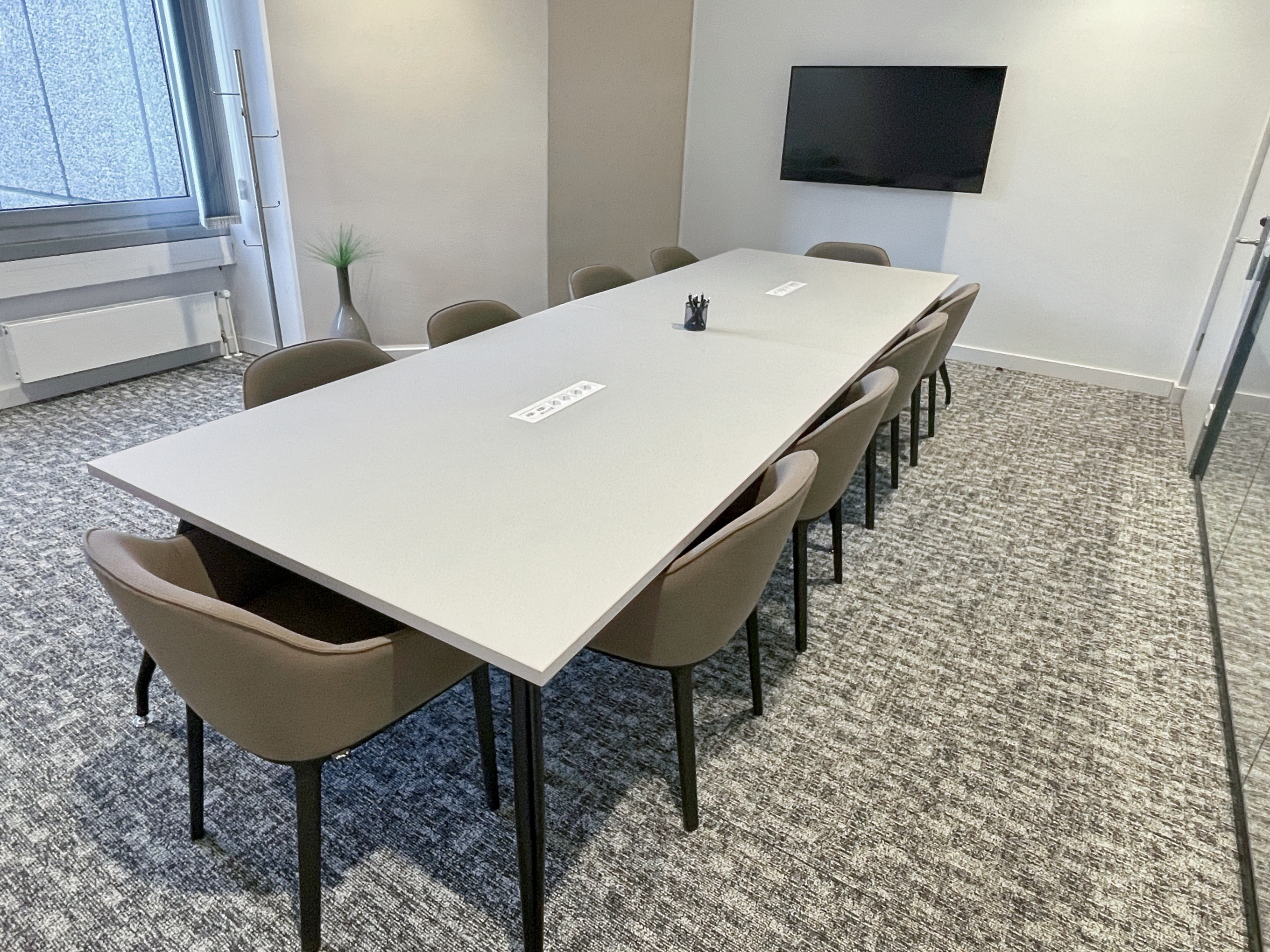 Coworking Spaces - Sauerland - Meetings, Arbeit und Zusammenarbeit in unseren professionellen Business Center in Regus Florianturm