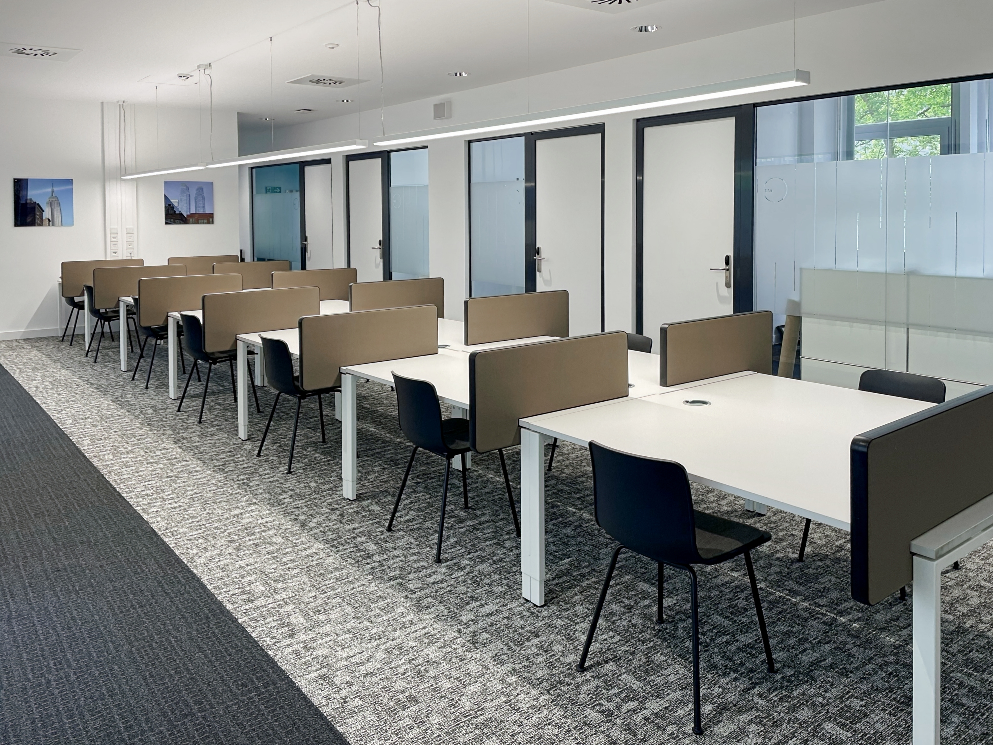 Coworking Space: Meetings, Arbeit und Zusammenarbeit in unseren professionellen Business Center in Regus Florianturm