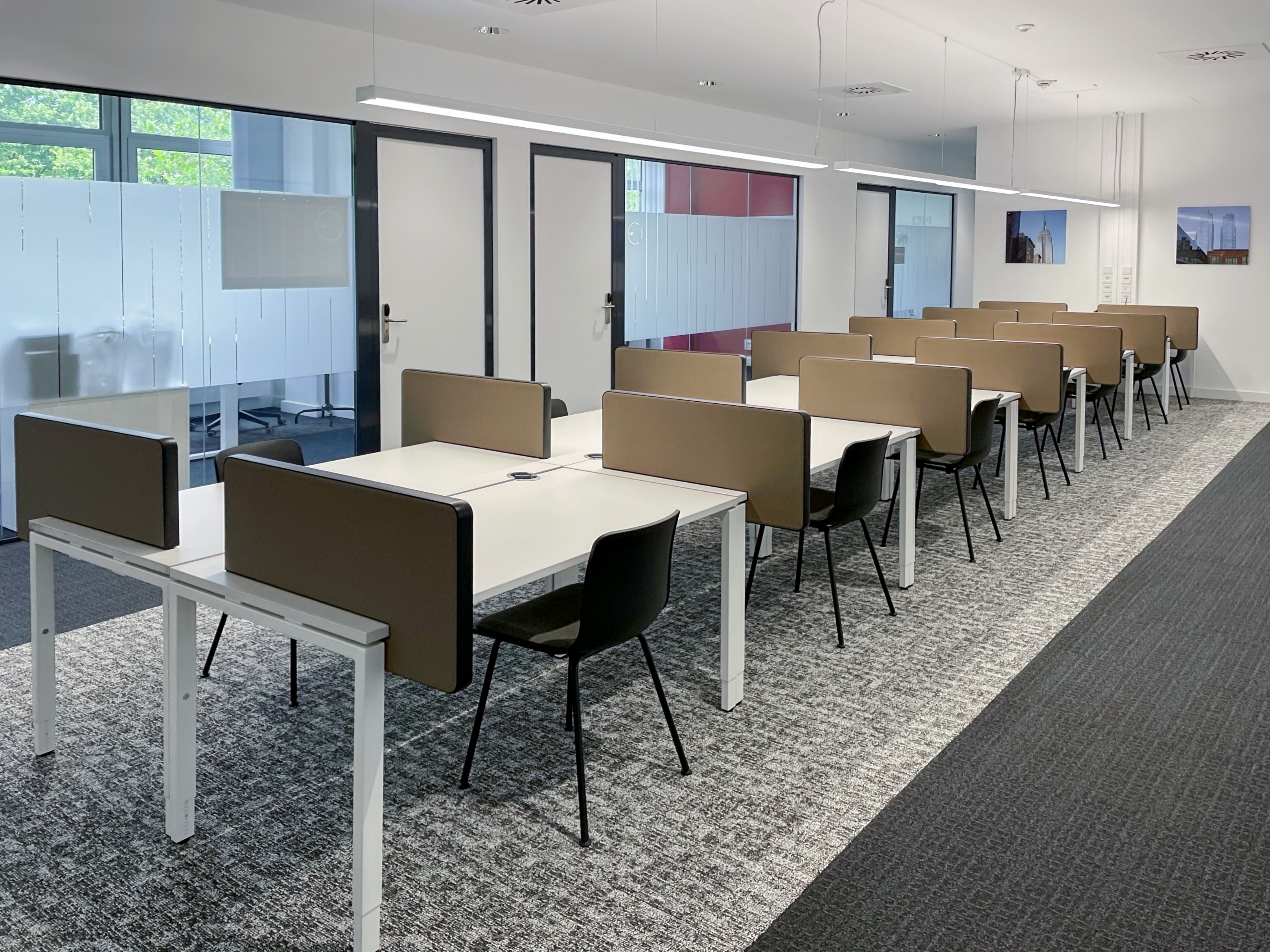 Coworking Space: Meetings, Arbeit und Zusammenarbeit in unseren professionellen Business Center in Regus Florianturm