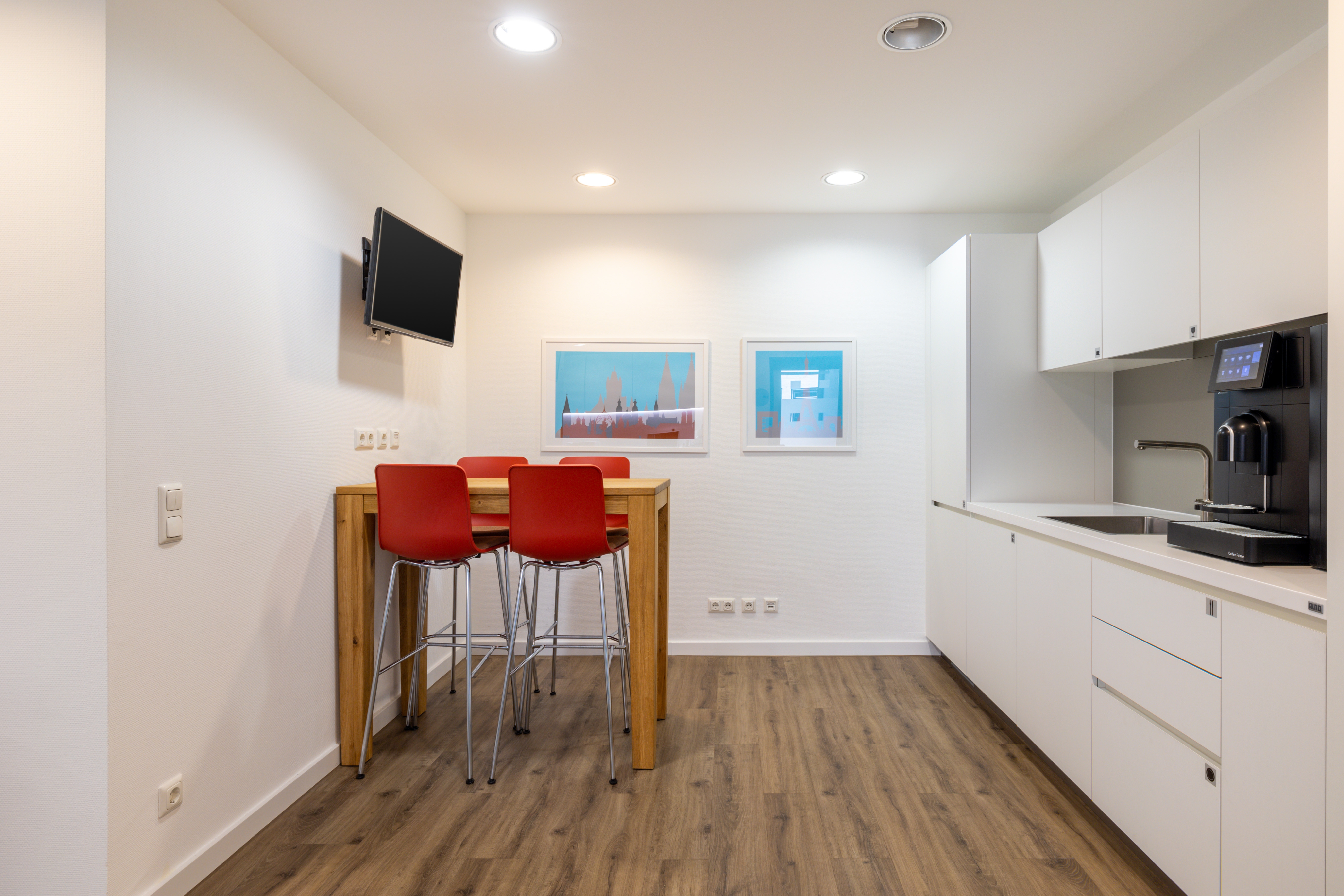 Coworking Spaces - Köln, Bonn, Eifel ... - Arbeitsplätze, Services und Support unterstützen Sie bei der Arbeit in Regus Königsallee 92a