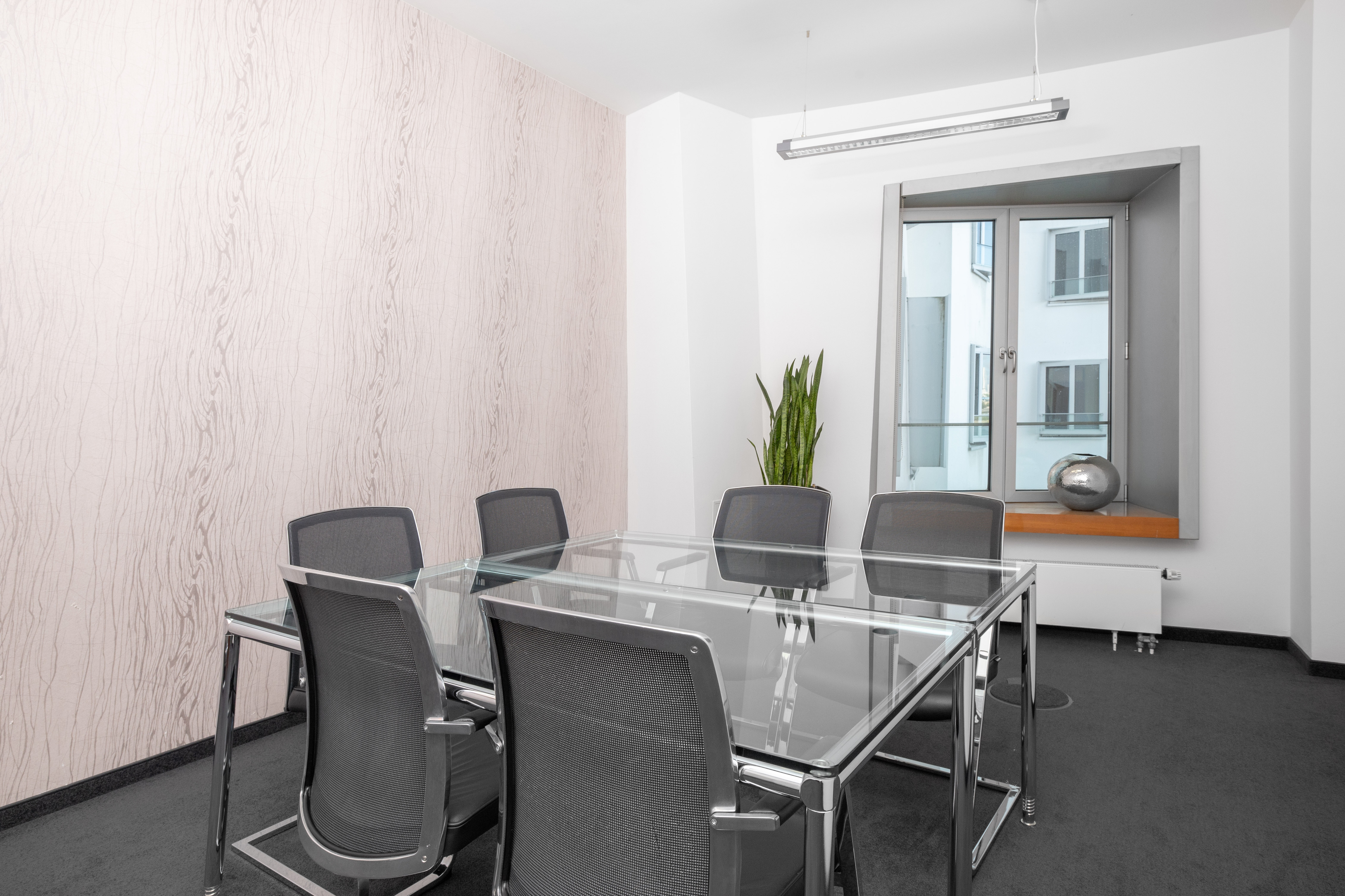 Coworking Space: Flexible Arbeitsplätze in Regus Dusseldorf, Neuer Zollhof