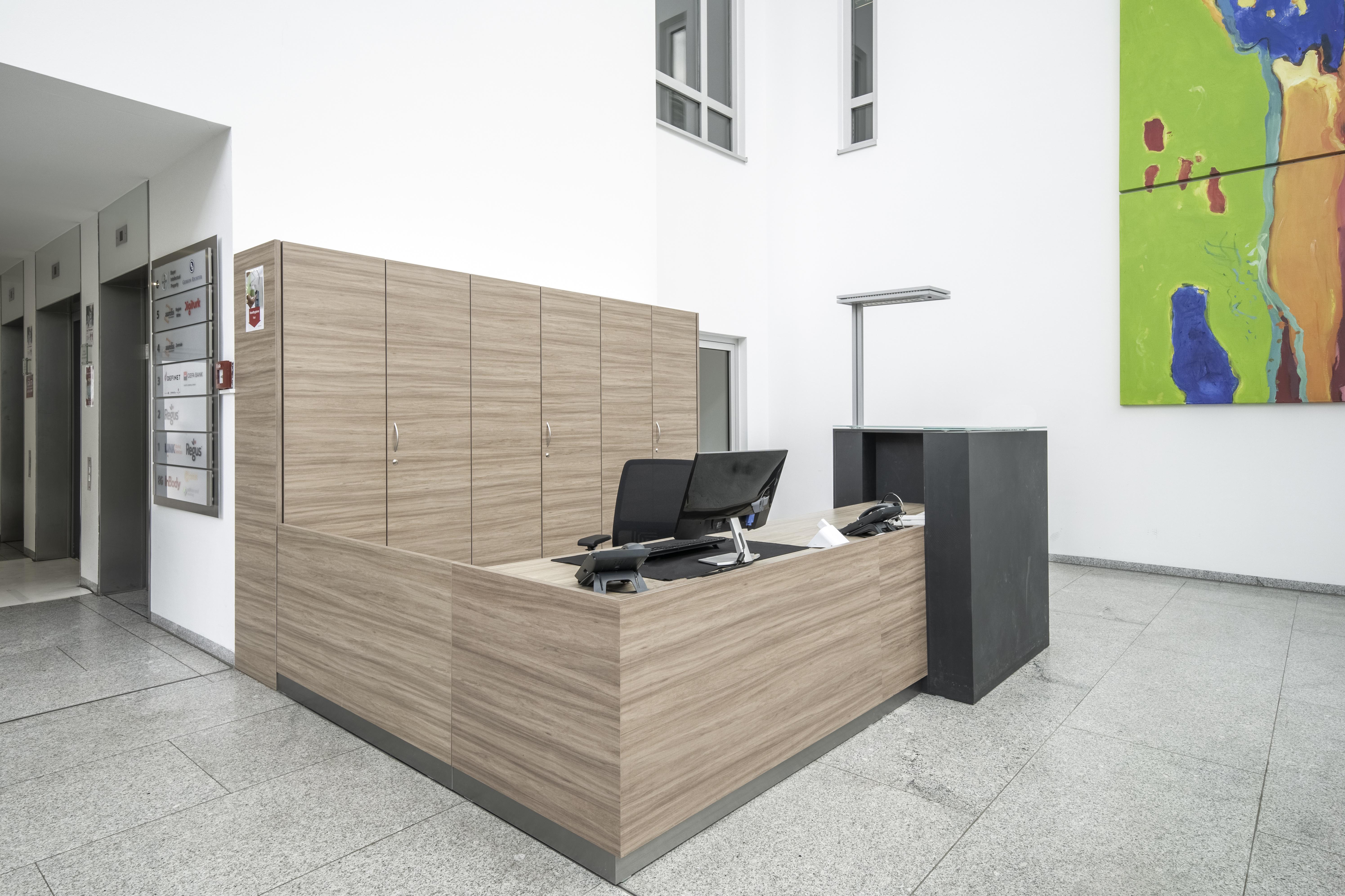 Coworking Spaces - Hessen - Flexible Arbeitsplätze in Regus Business Park