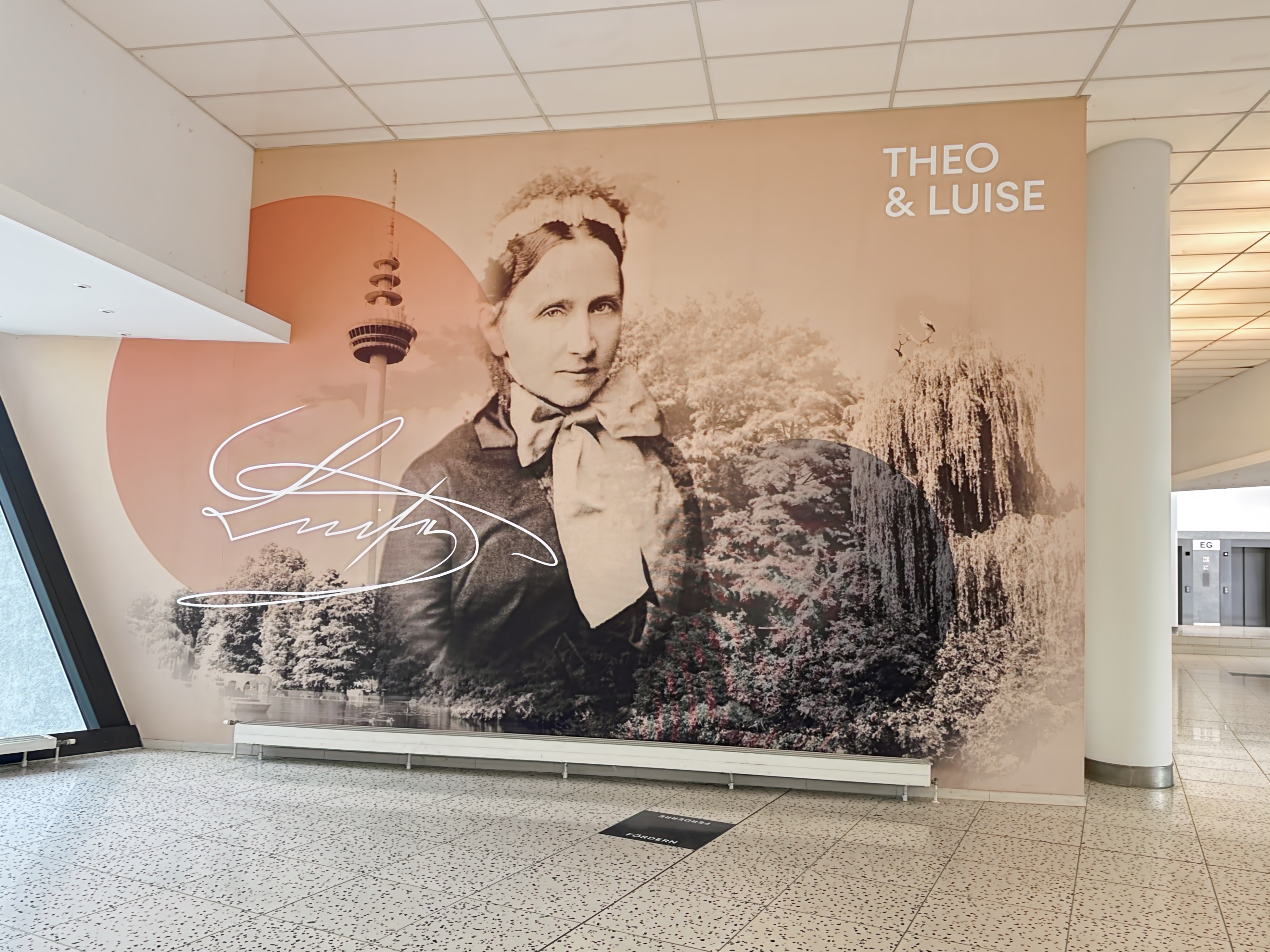 Coworking Space: All-inclusive-Zugang zu [Arbeitsplätzen, virtuellen Büros und Besprechungsräumen] in Regus Theo & Luise