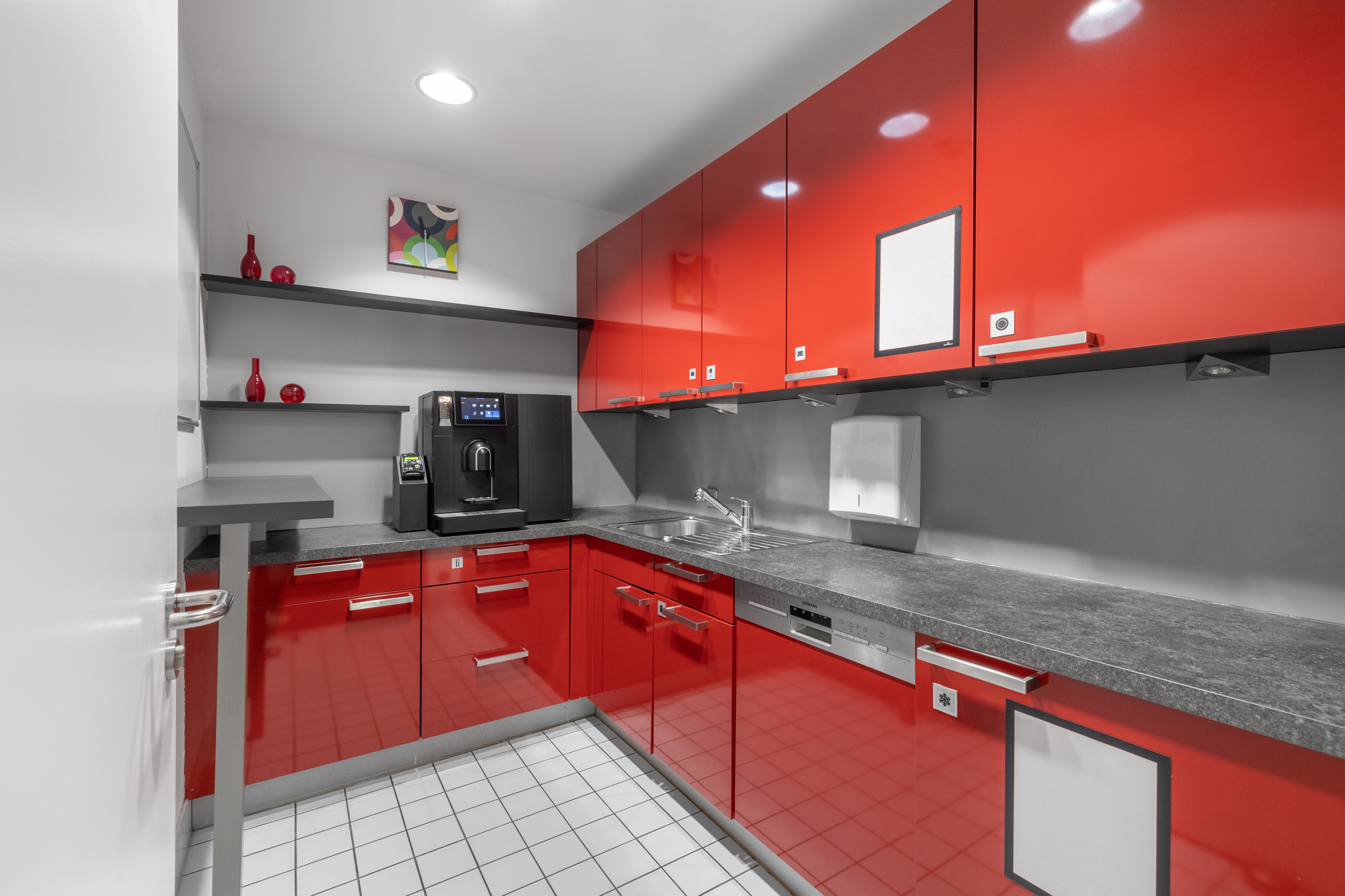 Coworking Space: All-inclusive-Zugang zu [Arbeitsplätzen, virtuellen Büros und Besprechungsräumen] in Regus MUNICH, Airport