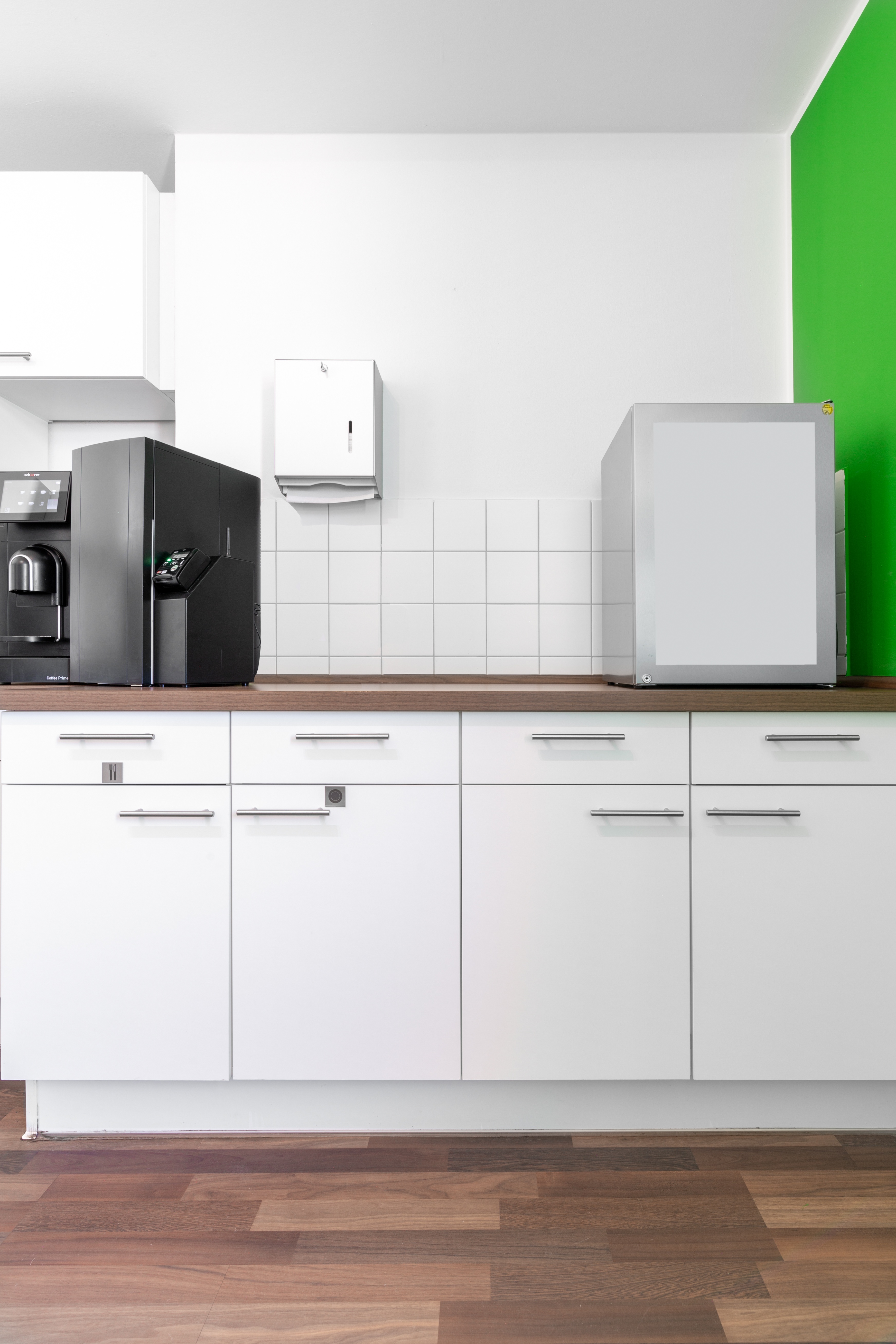 Coworking spaces - Oberbayern - All-inclusive-Zugang zu [Arbeitsplätzen, virtuellen Büros und Besprechungsräumen] in HQ Unterföhring-Mediapark