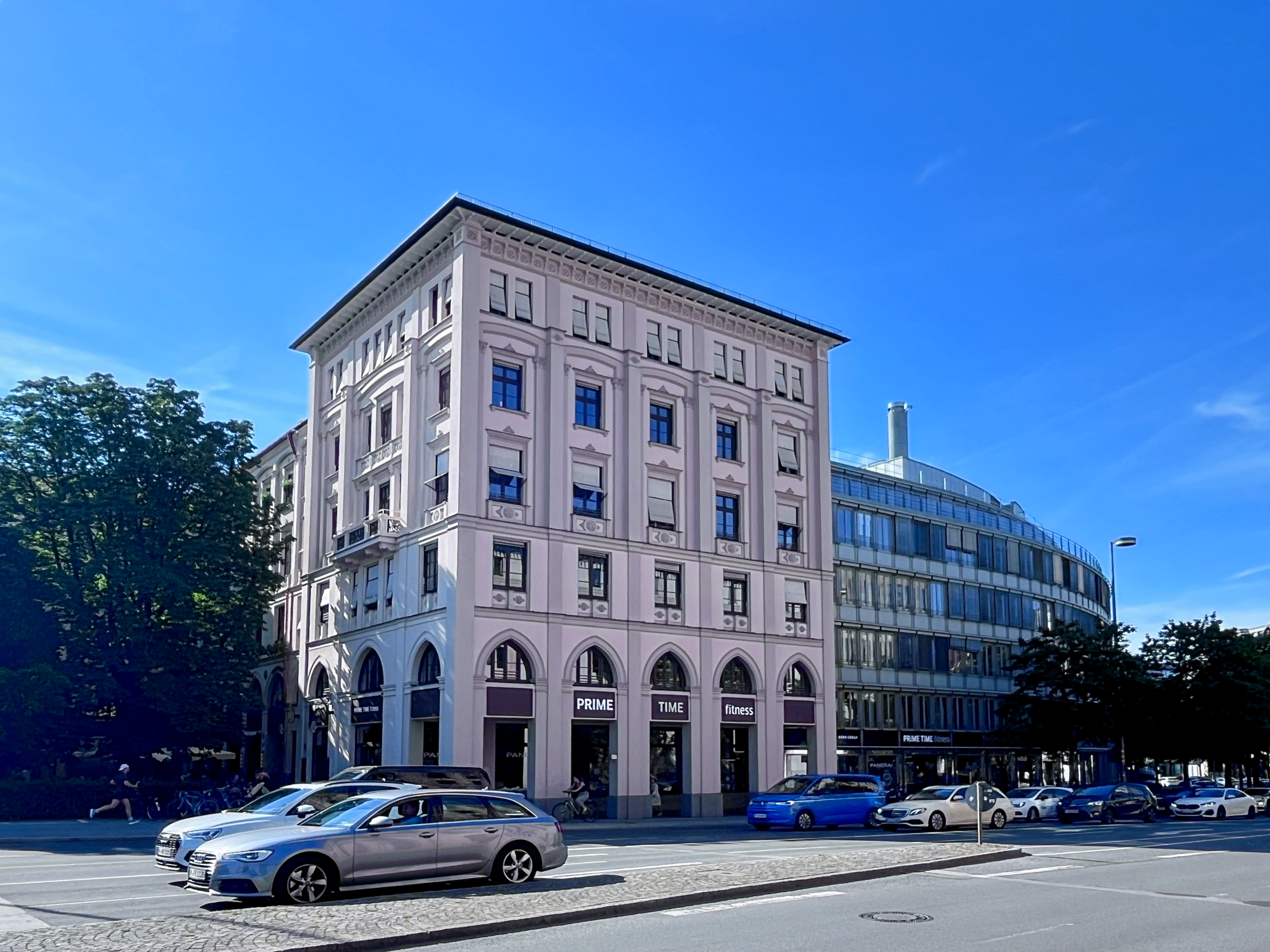 Coworking Space: Meetings, Arbeit und Zusammenarbeit in unseren professionellen Business Center in Regus Maximilianstrasse 35a