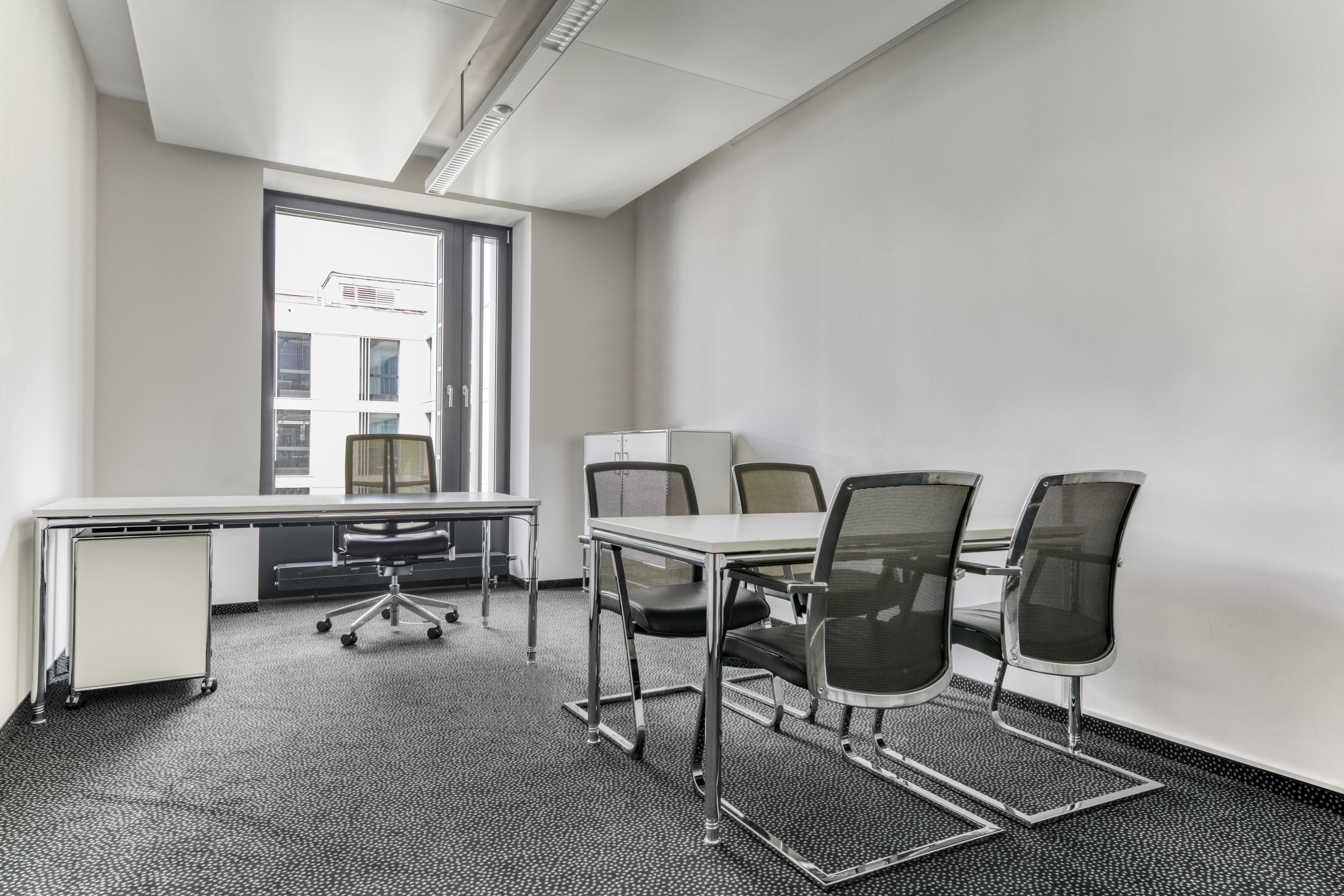 Coworking Space: Meetings, Arbeit und Zusammenarbeit in unseren professionellen Business Center in Regus Stachus