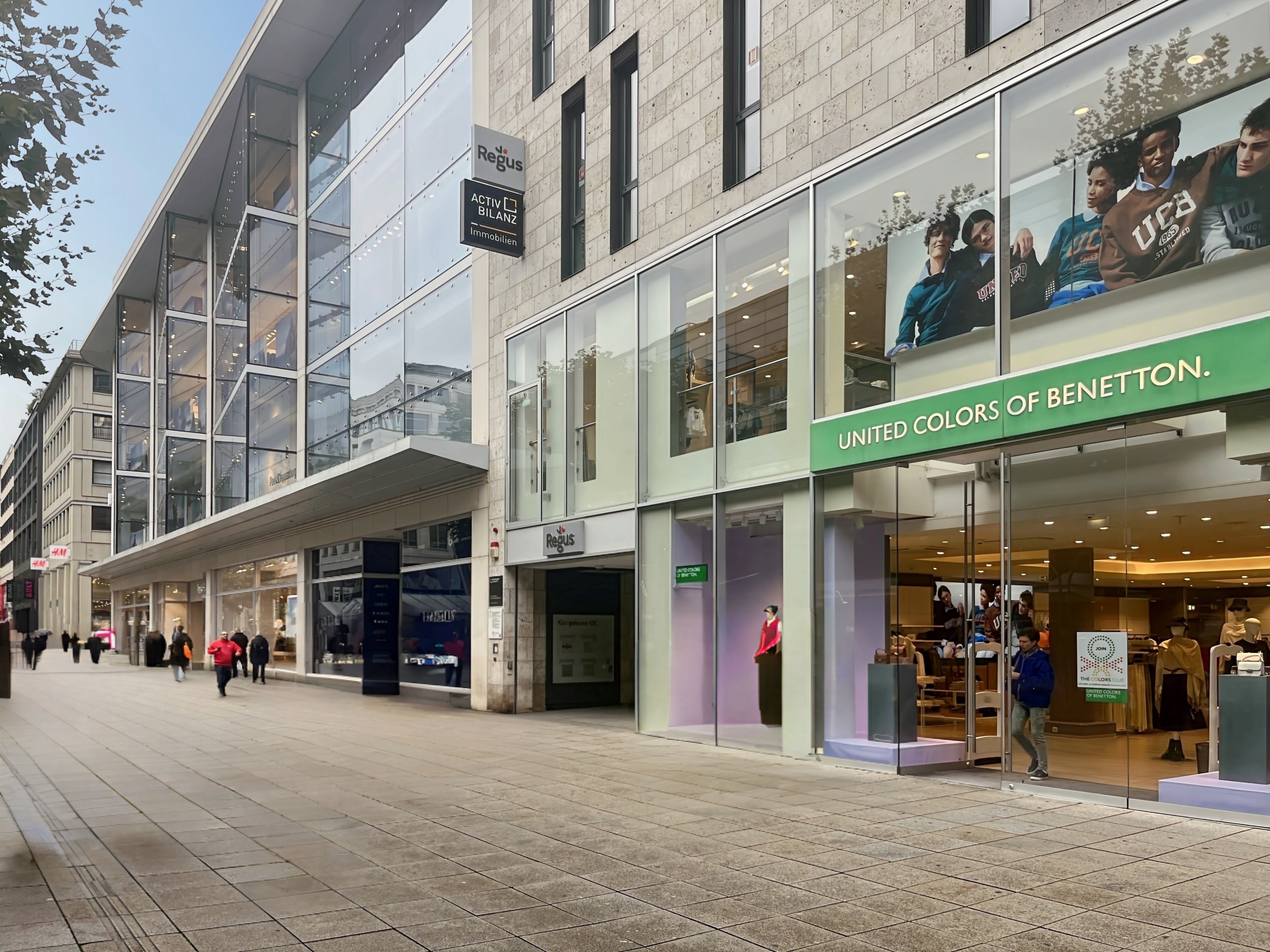 Coworking spaces - Schwäbische Alb - Meetings, Arbeit und Zusammenarbeit in unseren professionellen Business Center in Regus Konigstrasse 10c