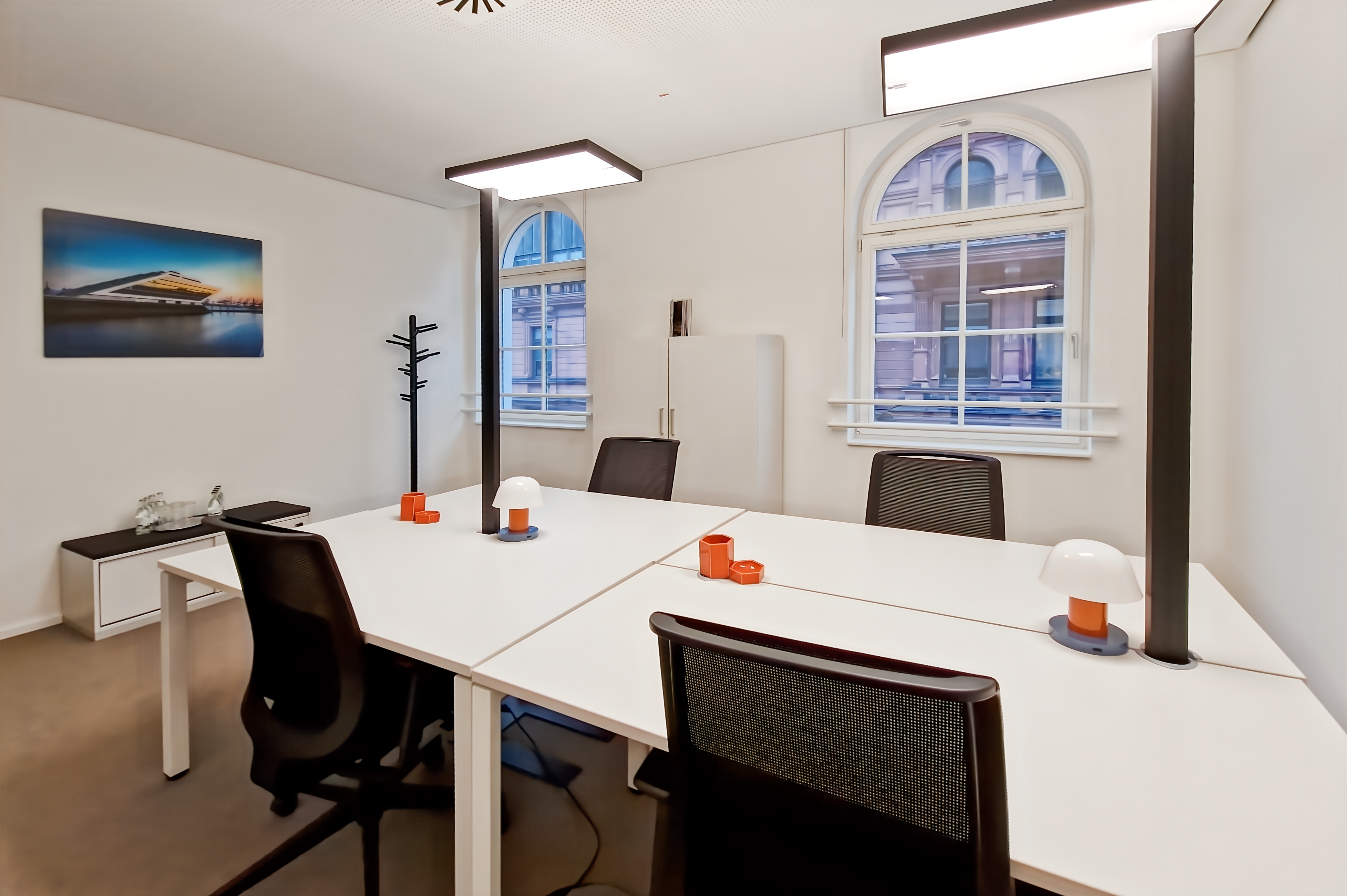 Coworking Space: Arbeitsplätze, Services und Support unterstützen Sie bei der Arbeit in Signature Jungfernstieg