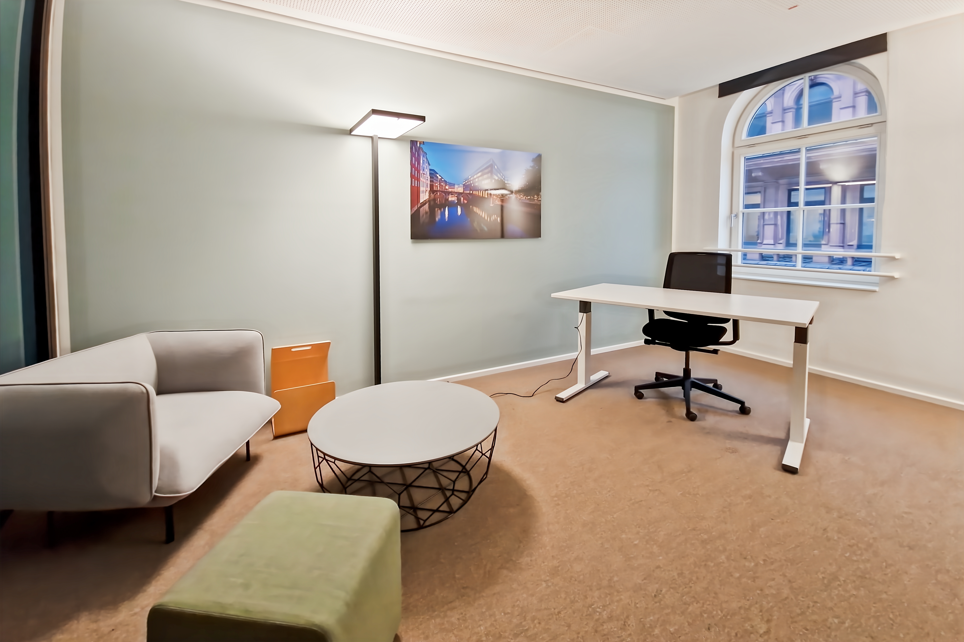 Coworking Space: Arbeitsplätze, Services und Support unterstützen Sie bei der Arbeit in Signature Jungfernstieg