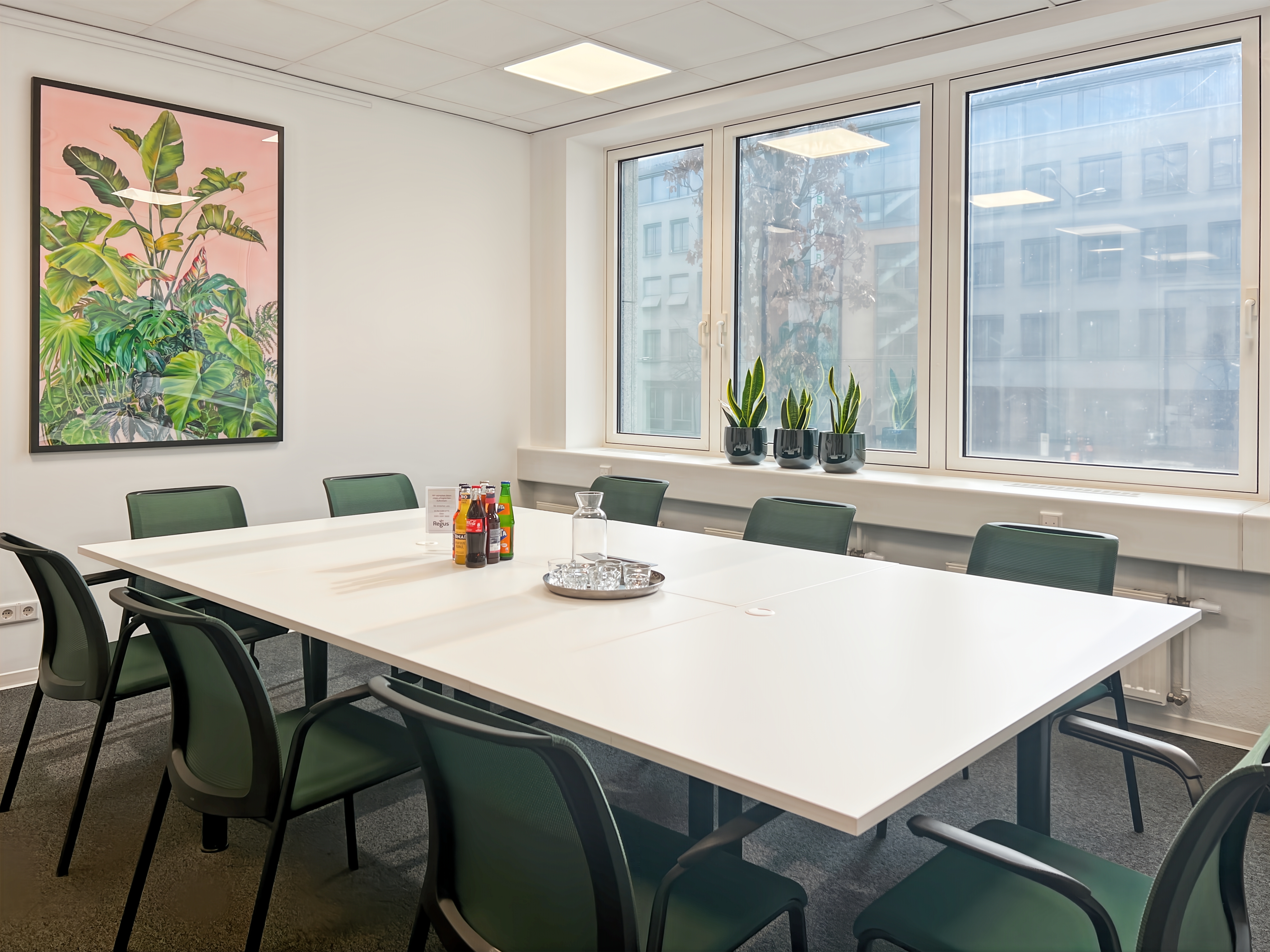 Coworking Space: Flexible Arbeitsplätze in Regus Leipzig, Atrium