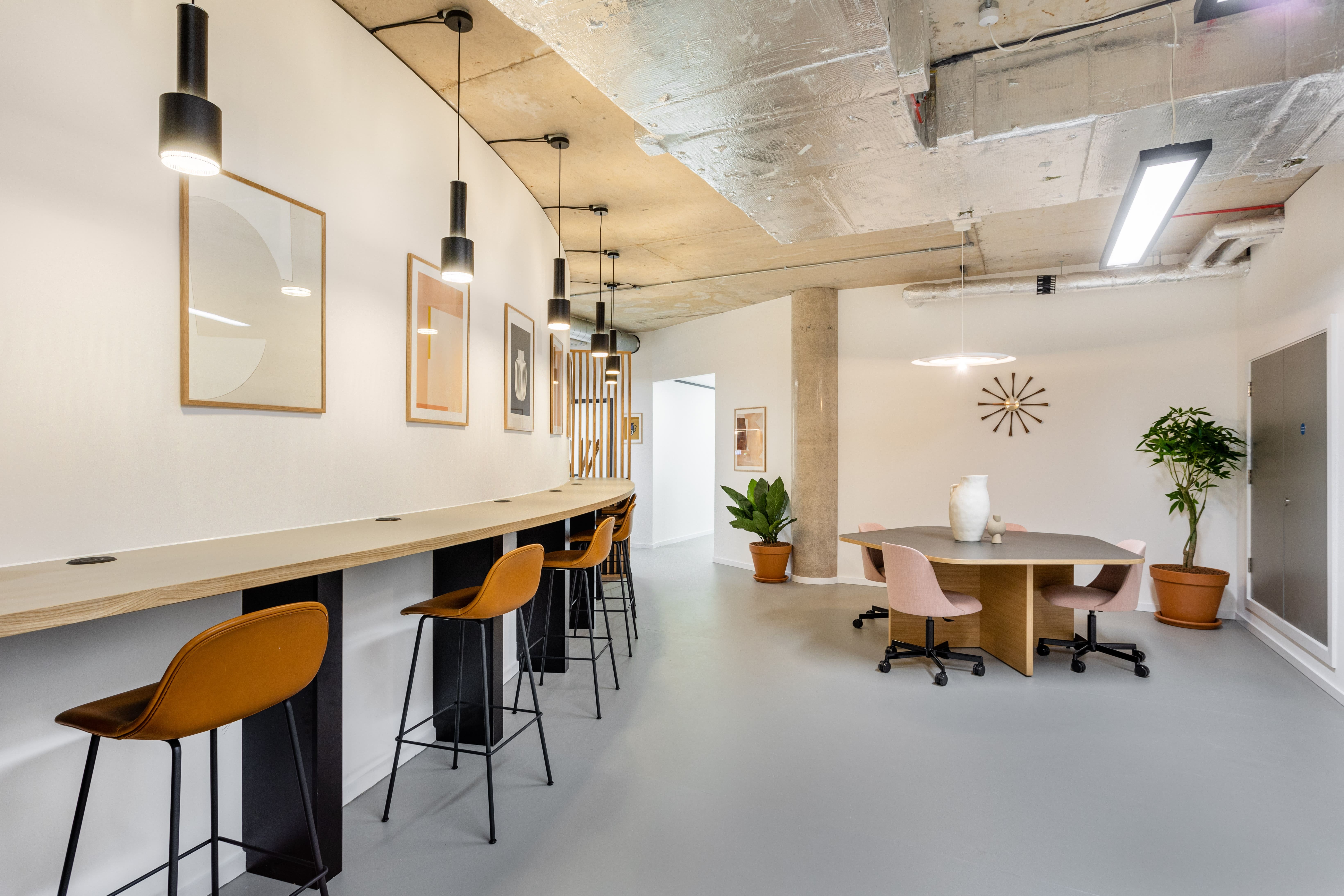 Coworking Space: Flexible Arbeitsplätze in Spaces Die Fabrik