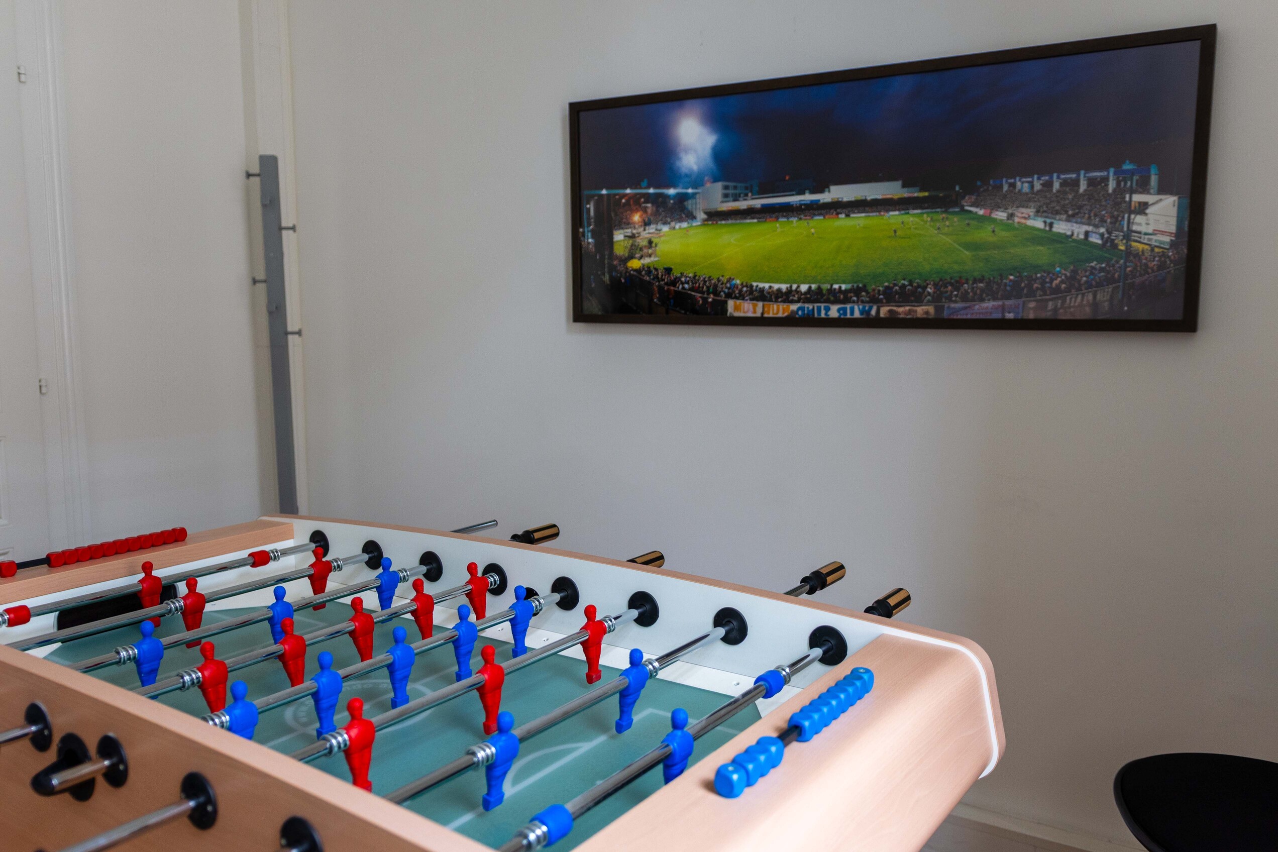 Coworking Space: Tischfußball-Tisch - Chapter 4 Mediahouse