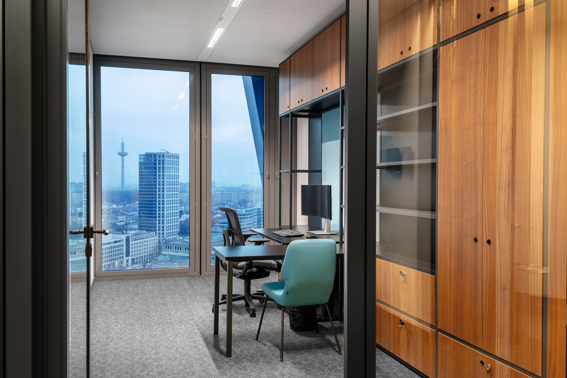 Coworking Space: office room - k1 BusinessClub Aqua Tower (T4)
