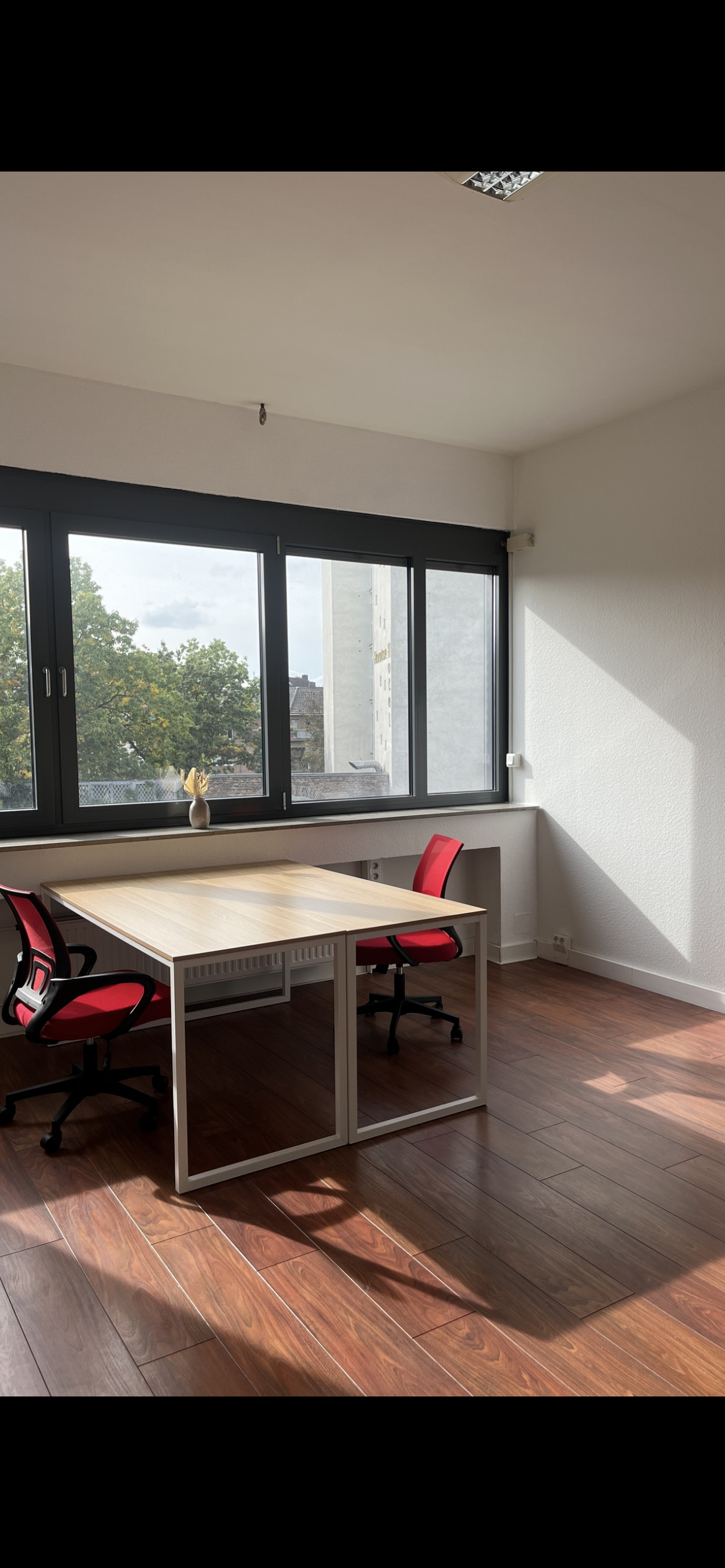 Coworking Spaces - Niederrhein - Cowone Coworking Space Neuss Neustraße