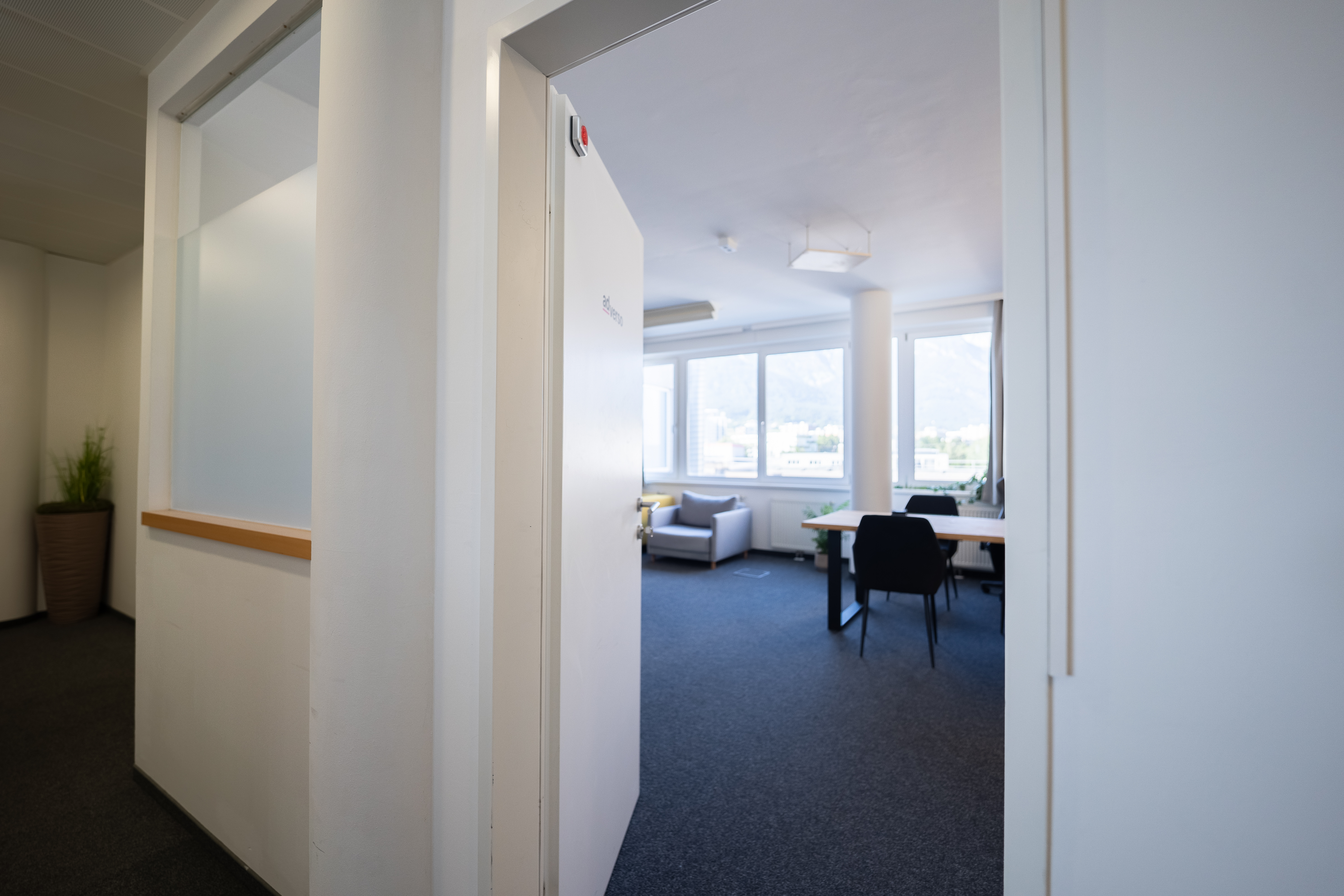 Coworking Space: The Office - COWORKING Space