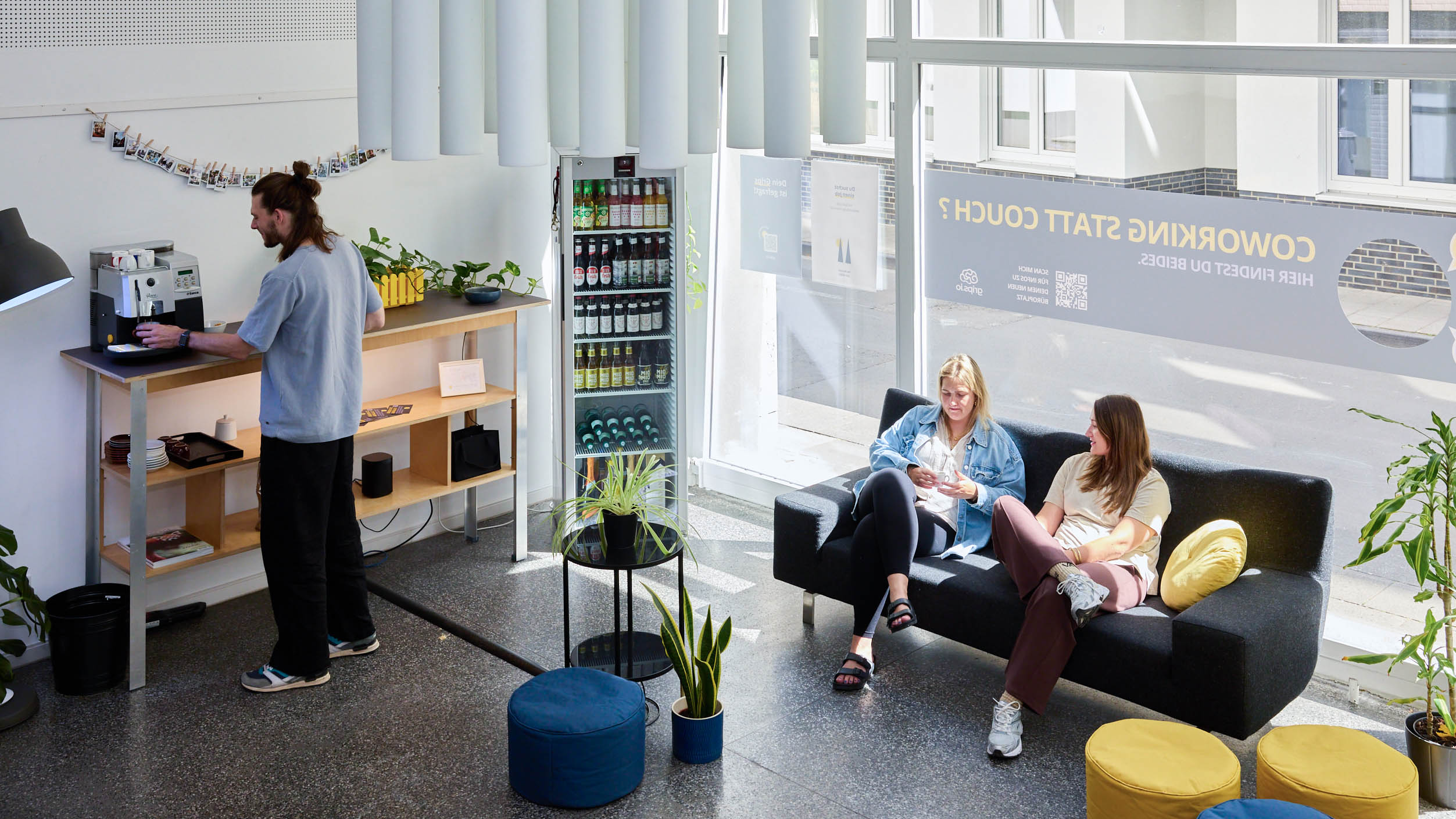 Coworking Space: Open Space - Chill Area - Klüngelspace