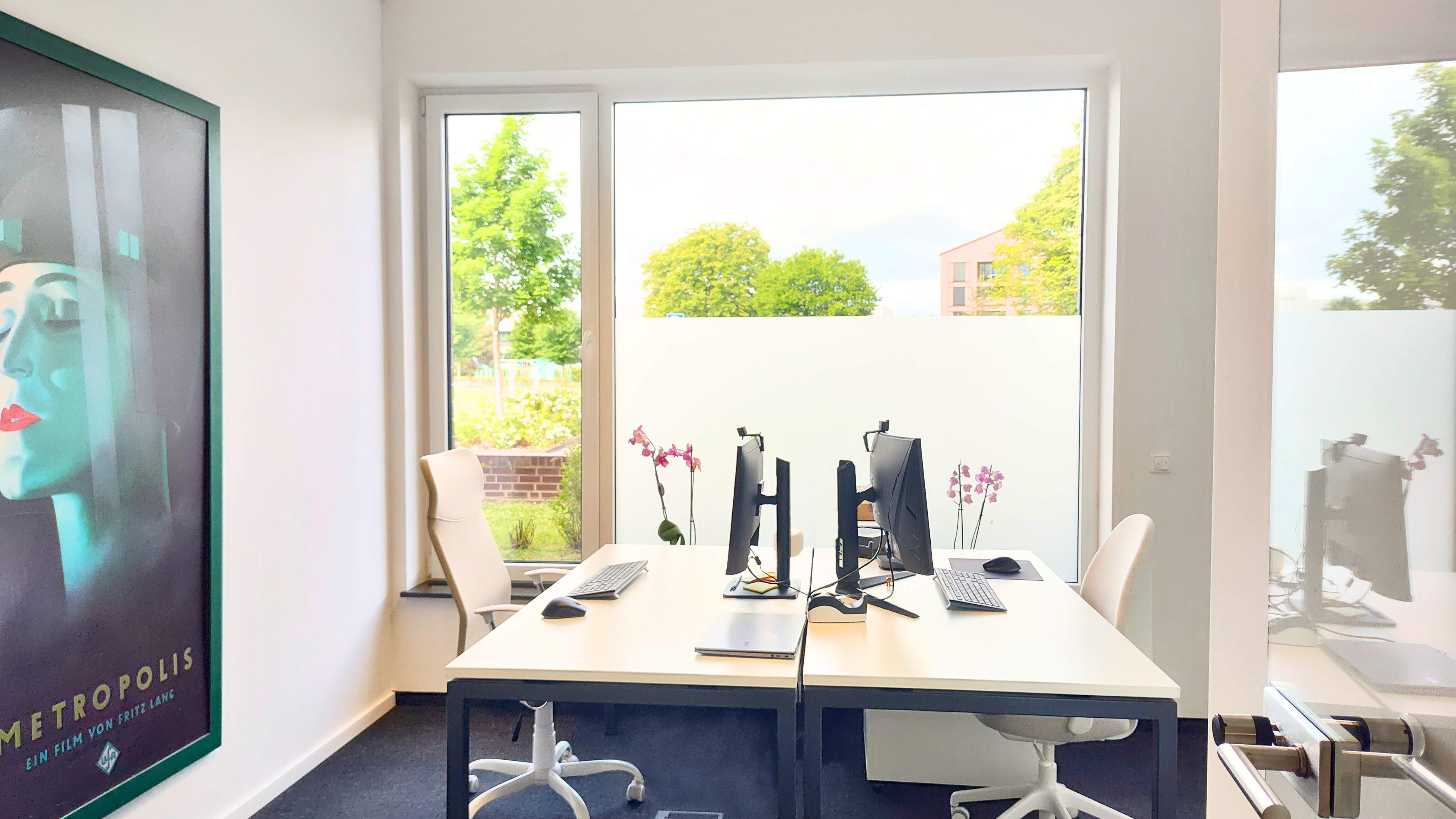 Coworking Space: Nikan Office GmbH