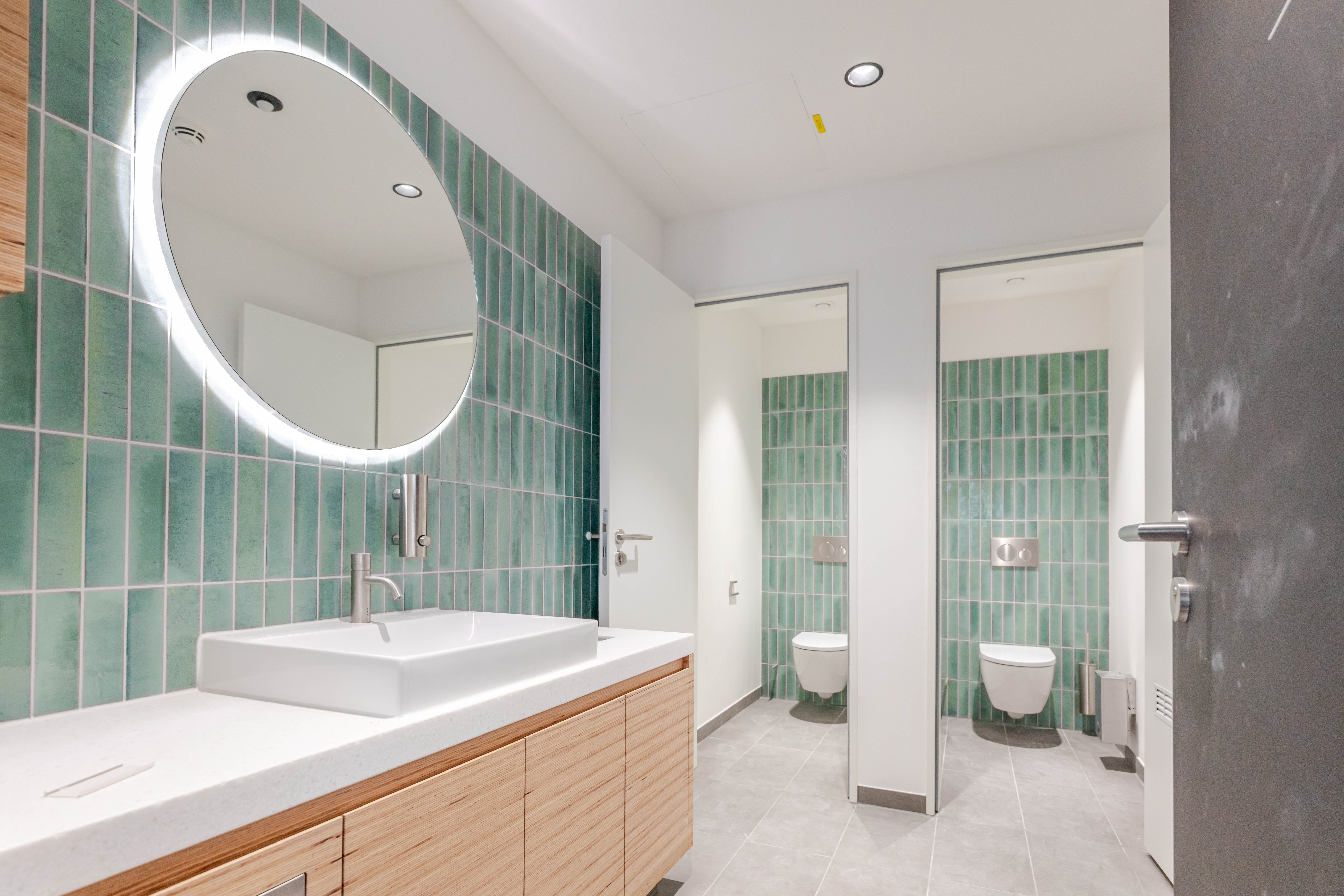 Coworking Space: Badezimmer - Satellit Tri