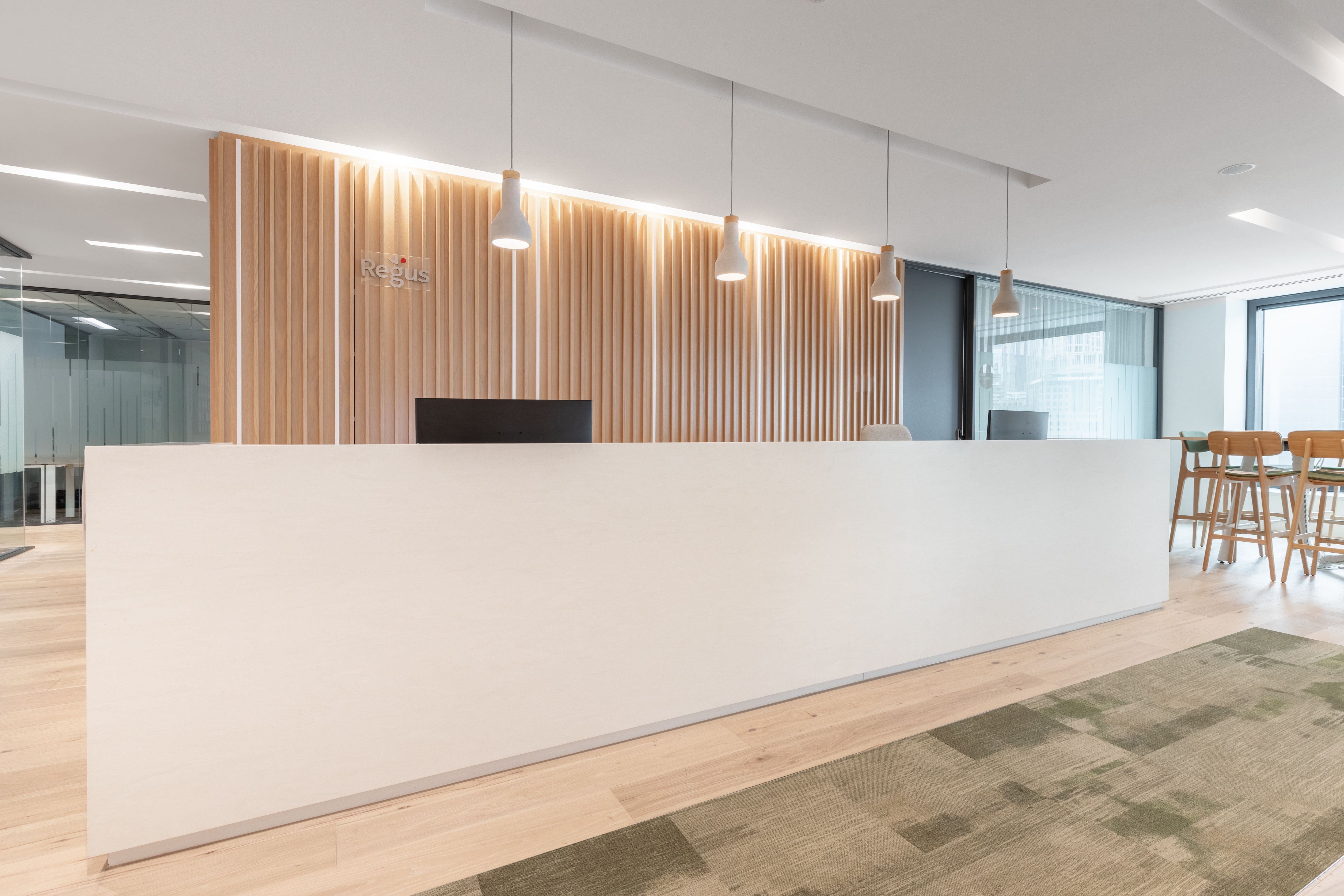 Coworking spaces - Typ: Bürogemeinschaft - Germany - All-inclusive-Zugang zu Arbeitsplätzen, virtuellen Büros und Besprechungsräumen in Regus Humanly Oberbilker Allee