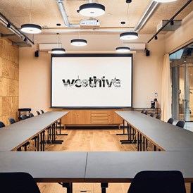 Coworking Space: Meeting Raum Westhive Zug Tech Cluster - Westhive Zürich Bleicherweg