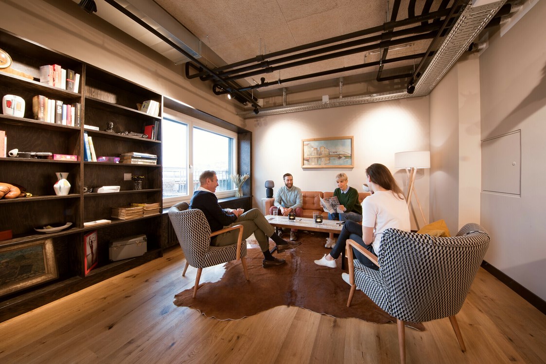 Coworking Space: Westhive Lounge Zürich Hardturm - Westhive Hardturm