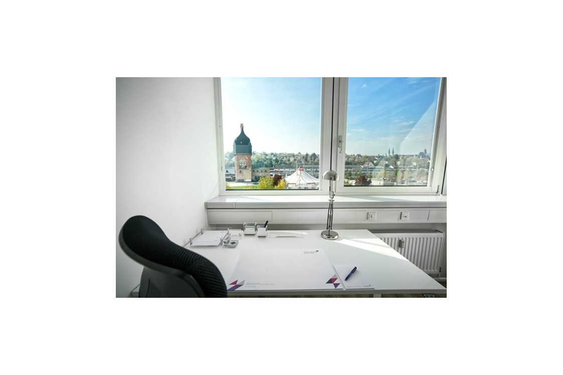 Coworking Space: Aussicht aus dem Fenster - Topmoderne Arbeitsplätze im First Choice Business Center Wiesbaden