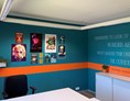 Coworking Space: Das Genius-Office. Lass dich von Elon Musk, Albert Einstein und Stephen Hawking inspirieren. - DSTATION KreativCampus