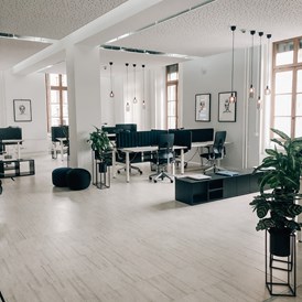 Coworking Space: Tink Tank Coworking Space