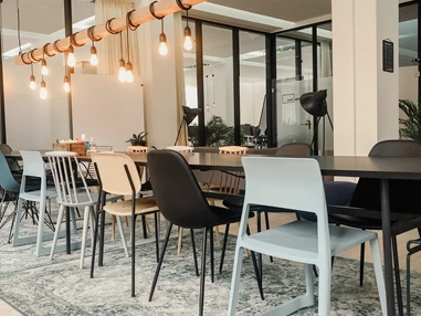 Coworking Space: Tink Tank Spaces - Landfried